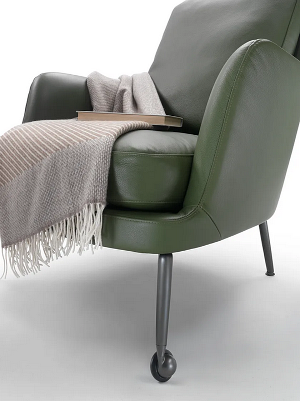 Poltrona in pelle con ruote Marley FLEXFORM fabbrica FLEXFORM dall'Italia. Foto №4