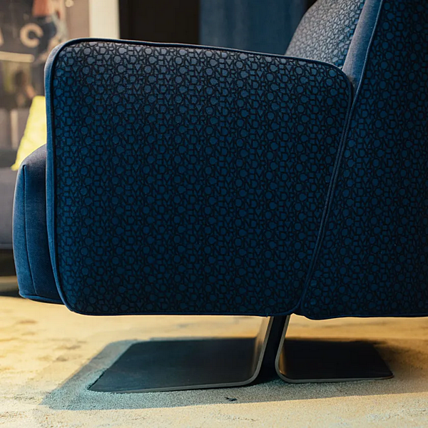 Poltrona con braccioli in tessuto FORMITALIA collezione JR Sunrise fabbrica FORMITALIA dall'Italia. Foto №6