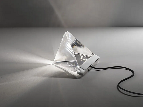 Lampada da tavolo a LED in cristallo Tripla Fabbian fabbrica Fabbian dall'Italia. Foto №1