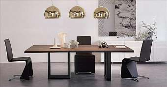 Composition CATTELAN ITALIA