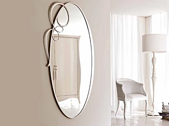 Specchio ovale da parete con cornice CORTEZARI collezione Bizet