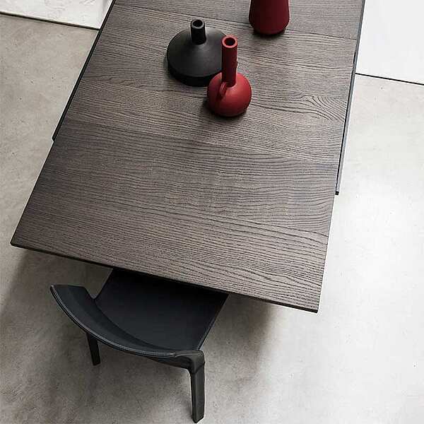 Tavolo DESALTO Fourmore - extending table 398 fabbrica DESALTO dall'Italia. Foto №3