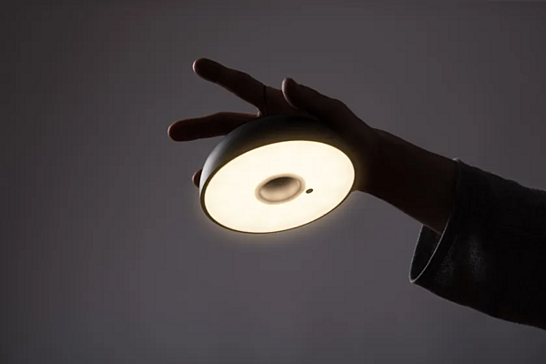 Lampada da parete portatile multifunzionale in materiale AXOLIGHT FLOAT fabbrica Axolight dall'Italia. Foto №12