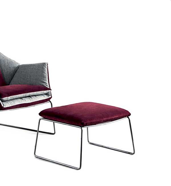 Pouf SABA 2152 fabbrica SABA dall'Italia. Foto №1