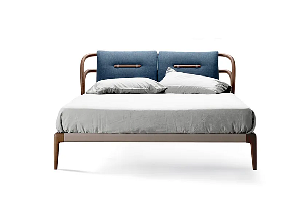 Letto matrimoniale in legno massello con testata imbottita DALE Smusso P 130 fabbrica Dale Italia (by Cantiero) dall'Italia. Foto №6