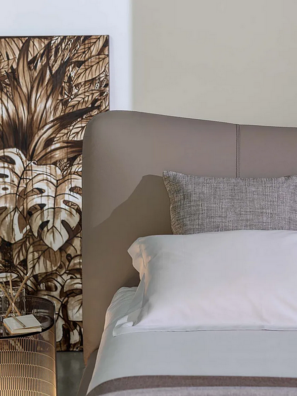 Letto matrimoniale in pelle con testata imbottita Flou Baia fabbrica Flou dall'Italia. Foto №9