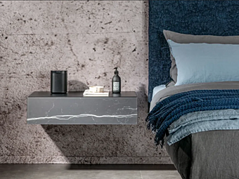 Tavolino da notte a parete in legno LAGO collezione 36E8 0759