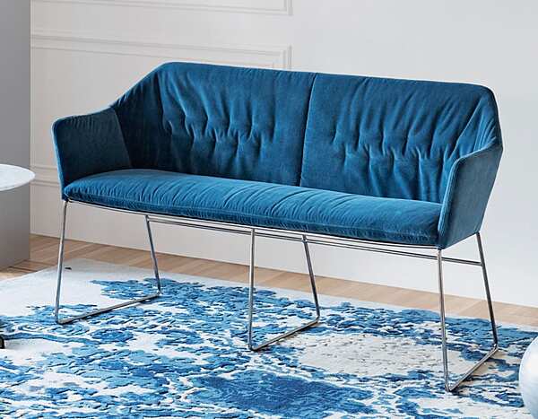 Divano a due posti in tessuto per esterni con copertura removibile Saba New York fabbrica SABA dall'Italia. Foto №2